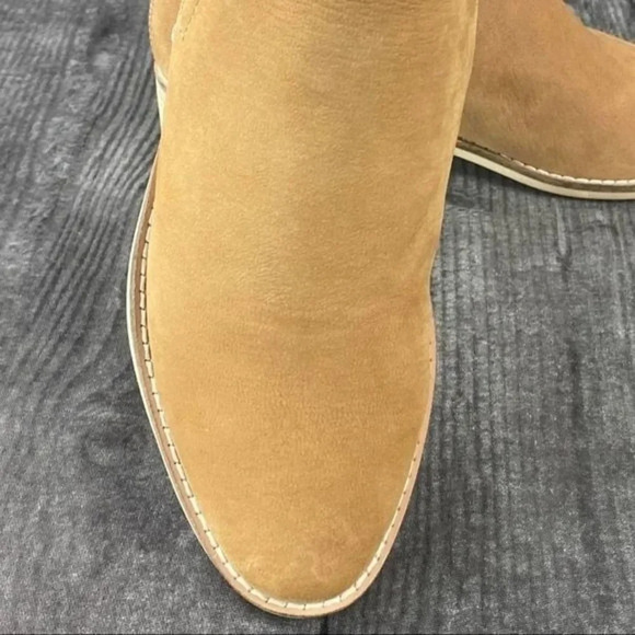 NEW DOLCE VITA Ankle Booties Block Heels Boot Pull Tab Womens Size 6 Almond Toe - Picture 11 of 13